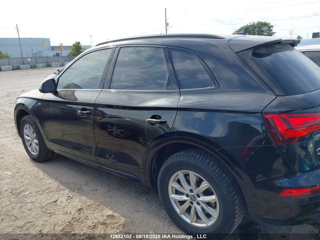 Audi Q5 45 Technik 2023 WA1FAAFY7P2029210 Image 14