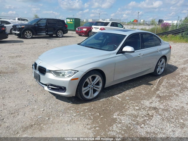 BMW 328i Xdrive 2014 WBA3B3C5XEF544877 Image 2