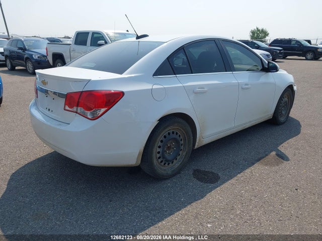 2015 Chevrolet Cruze მანქანა იყიდება აუქციონზე, vin: 1G1P75SZ2F7269239, აუქციონის ნომერი: 12682123