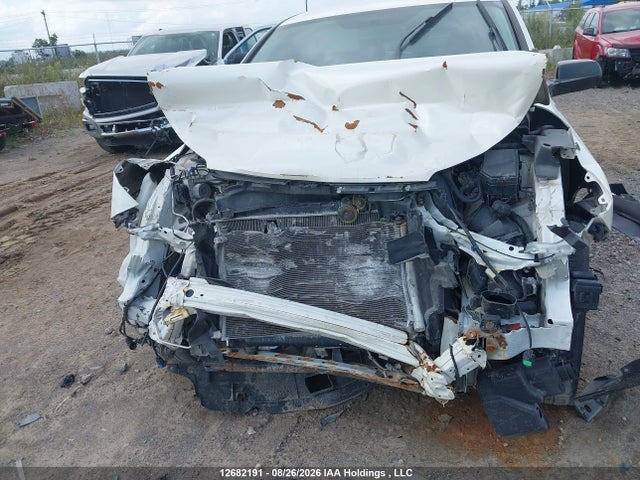 Honda CR-V LX 2015 2HKRM4H33FH120453 Image 6