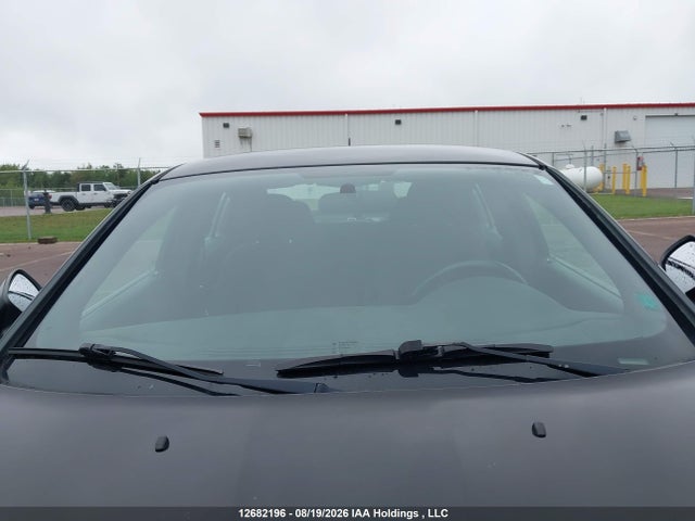 2013 Chrysler 200 Touring მანქანა იყიდება აუქციონზე, vin: 1C3CCBBB2DN758448, აუქციონის ნომერი: 12682196