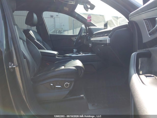 Audi Q7 Technik S-line 2017 WA1WAAF76HD049915 Image 5