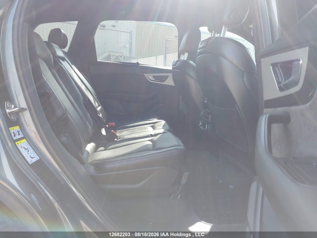 Aukcja sprzedaży 2017 Audi Q7 Technik S-line, vin: WA1WAAF76HD049915, numer aukcji: 12682203