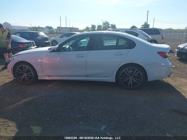 2021 Bmw 330e Xdrive მანქანა იყიდება აუქციონზე, vin: 3MW5P9J01M8B79730, აუქციონის ნომერი: 12682229
