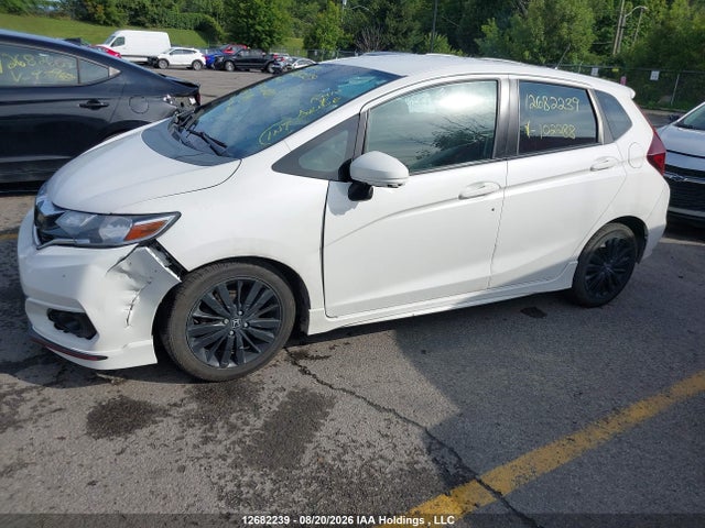 Продажа на аукционе авто 2018 Honda Fit Sport, vin: 3HGGK5H6XJM102288, номер лота: 12682239