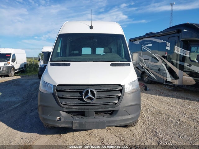 Aukcja sprzedaży 2022 Mercedes-benz Sprinter 2500, vin: W1W4DCHY4NP477552, numer aukcji: 12682250