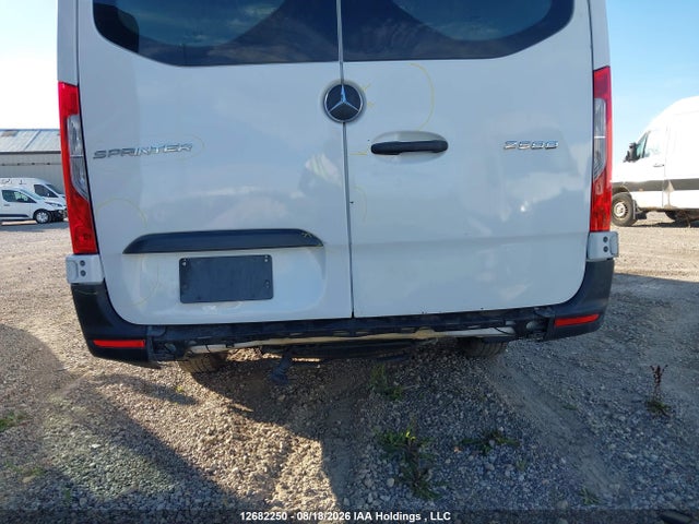 Aukcja sprzedaży 2022 Mercedes-benz Sprinter 2500, vin: W1W4DCHY4NP477552, numer aukcji: 12682250