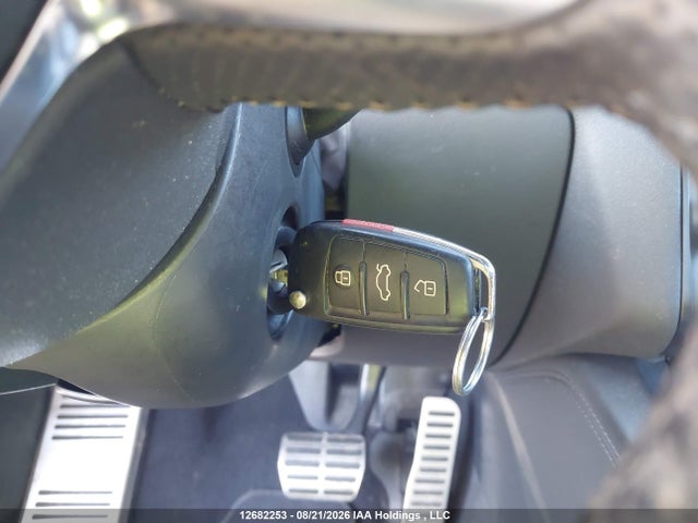 Aukcja sprzedaży 2010 Audi Tt 2.0t, vin: TRUBFAFK5A1004570, numer aukcji: 12682253