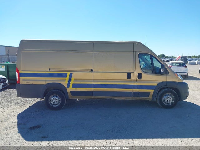 12682256 :رقم المزاد ، 3C6URVJG0FE506760 vin ، 2015 Ram Promaster 3500 3500 High مزاد بيع