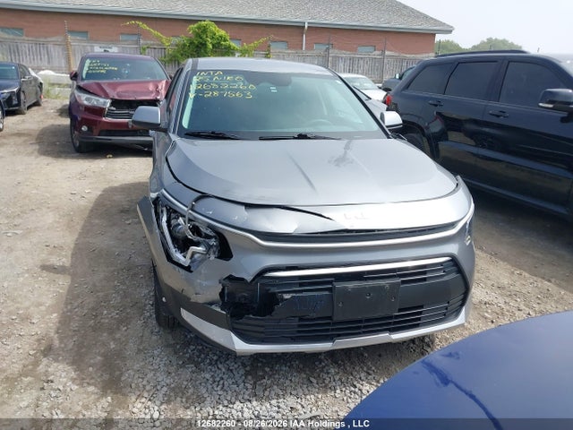 2025 Kia Niro მანქანა იყიდება აუქციონზე, vin: KNDCP3LE8S5287563, აუქციონის ნომერი: 12682260