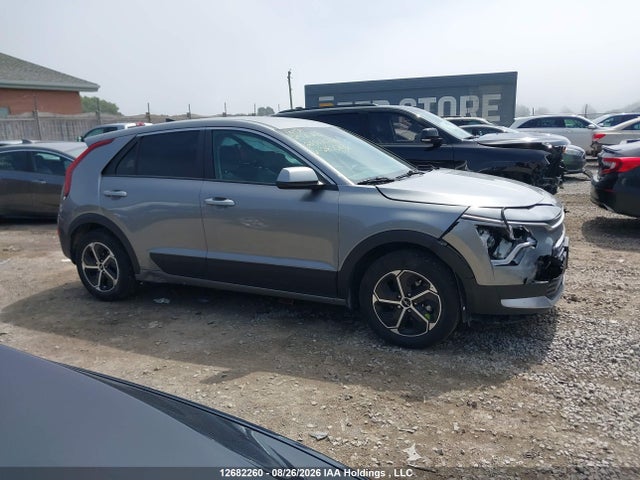 2025 Kia Niro მანქანა იყიდება აუქციონზე, vin: KNDCP3LE8S5287563, აუქციონის ნომერი: 12682260