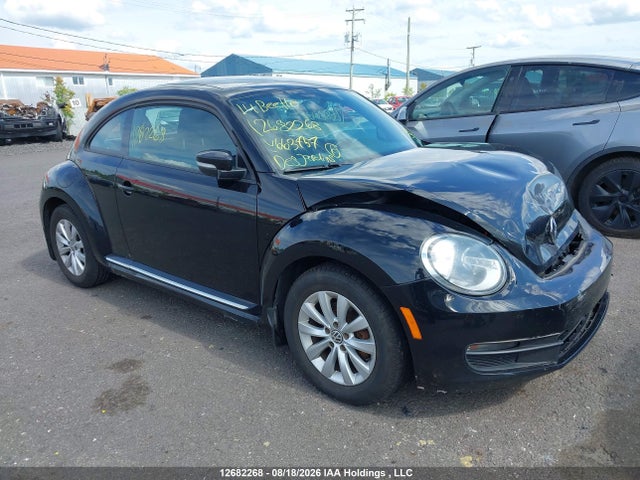 12682268 :رقم المزاد ، 3VWH07AT8EM663757 vin ، 2014 Volkswagen Beetle Turbo مزاد بيع