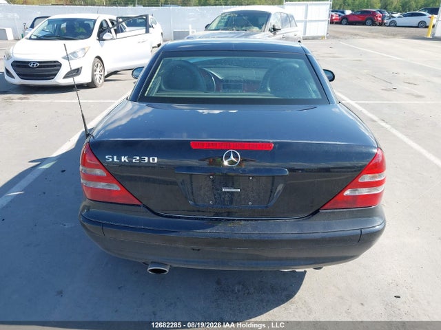 Продажа на аукционе авто 2001 Mercedes-benz Slk 230, vin: WDBKK49FX1F173491, номер лота: 12682285