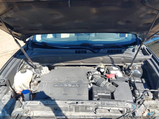 2LMPJ8LR7JBL37625 Lincoln Mkx Reserve