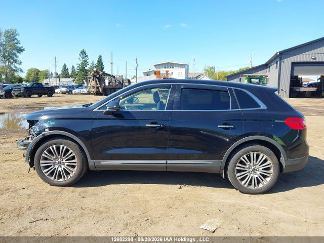 2LMPJ8LR7JBL37625 Lincoln Mkx Reserve