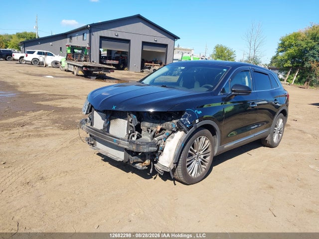 2LMPJ8LR7JBL37625 Lincoln Mkx Reserve