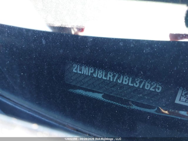 2LMPJ8LR7JBL37625 Lincoln Mkx Reserve