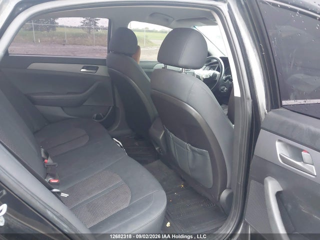 Auction sale of the 2019 Hyundai Sonata Essential, vin: 5NPE24AF0KH769372, lot number: 12682318