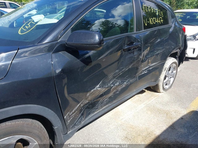 Honda HR-V LX 2022 3CZRU5H36NM100447 Image 6