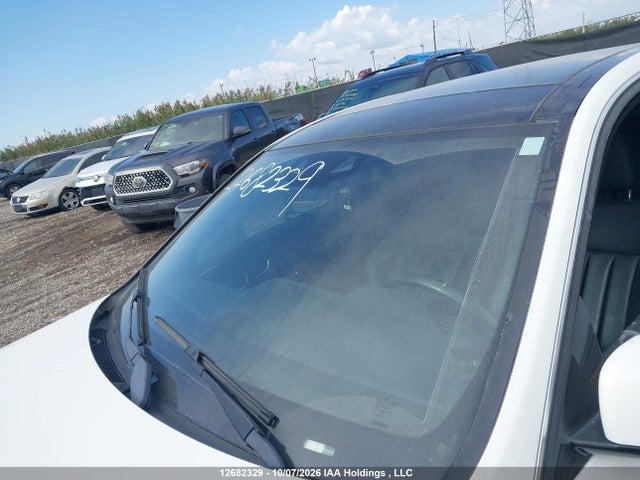 WDDHF6HB3GB214608 Mercedes-Benz E 400 4matic