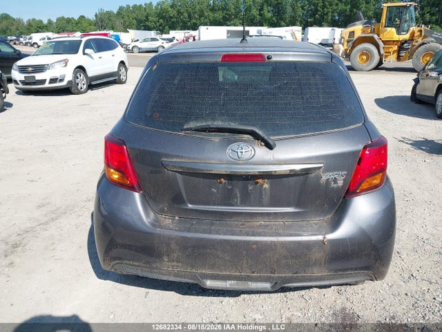 VNKKTUD30FA051164 Toyota YARIS LE