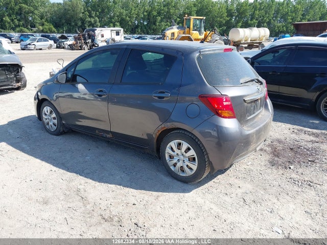 VNKKTUD30FA051164 Toyota YARIS LE