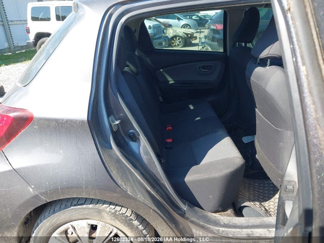 VNKKTUD30FA051164 Toyota YARIS LE