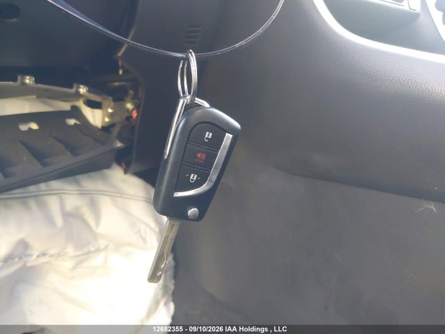 2T3BWRFV4RW230700 Toyota Rav4 Hybrid Le