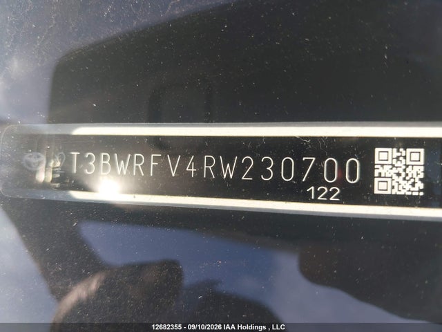 2T3BWRFV4RW230700 Toyota Rav4 Hybrid Le