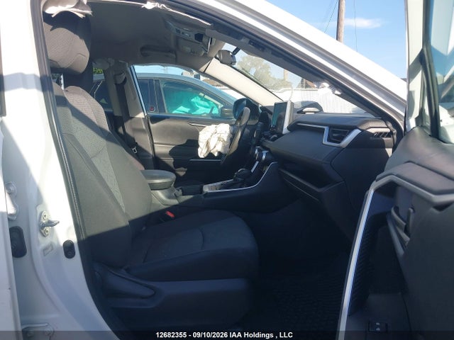 2T3BWRFV4RW230700 Toyota Rav4 Hybrid Le