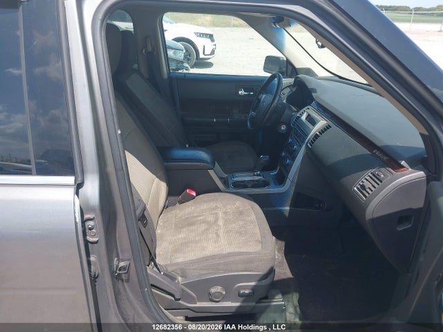 Продажа на аукционе авто 2009 Ford Flex Sel, vin: 2FMEK62CX9BA03926, номер лота: 12682356