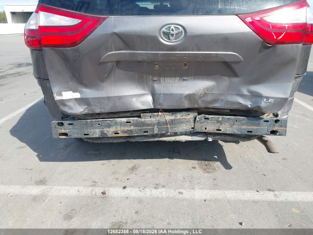5TDKK3DCXGS716209 Toyota Sienna Le 8 Passenger