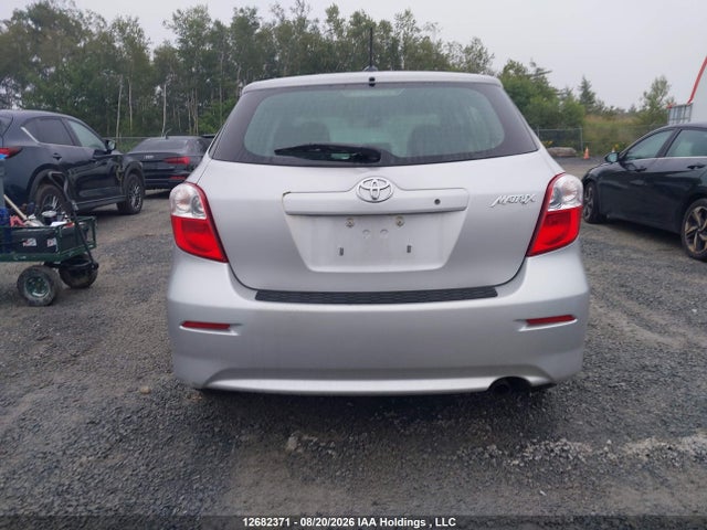 12682371 :رقم المزاد ، 2T1KU4EE8BC639437 vin ، 2011 Toyota Corolla Matrix مزاد بيع