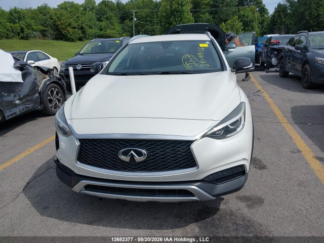 Infiniti QX30 2018 SJKCH5CR3JA044113 Image 12