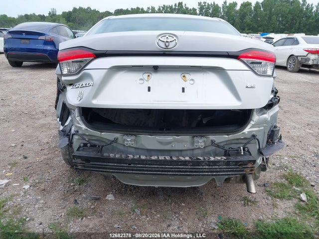 12682378 :رقم المزاد ، 5YFBPMBE6NP341811 vin ، 2022 Toyota Corolla Le/xle مزاد بيع