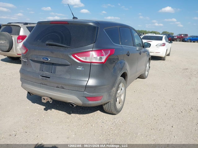 1FMCU9G90FUC70594 Ford ESCAPE SE