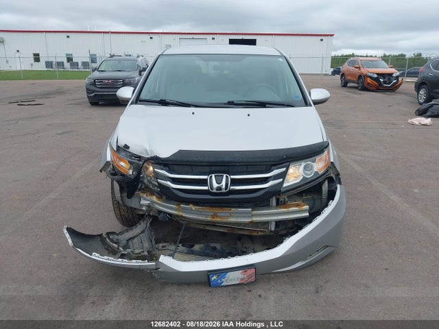 12682402 :رقم المزاد ، 5FNRL5H41FB512282 vin ، 2015 Honda Odyssey Ex مزاد بيع