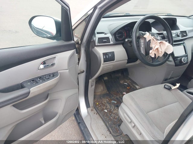 12682402 :رقم المزاد ، 5FNRL5H41FB512282 vin ، 2015 Honda Odyssey Ex مزاد بيع