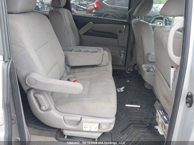 12682402 :رقم المزاد ، 5FNRL5H41FB512282 vin ، 2015 Honda Odyssey Ex مزاد بيع