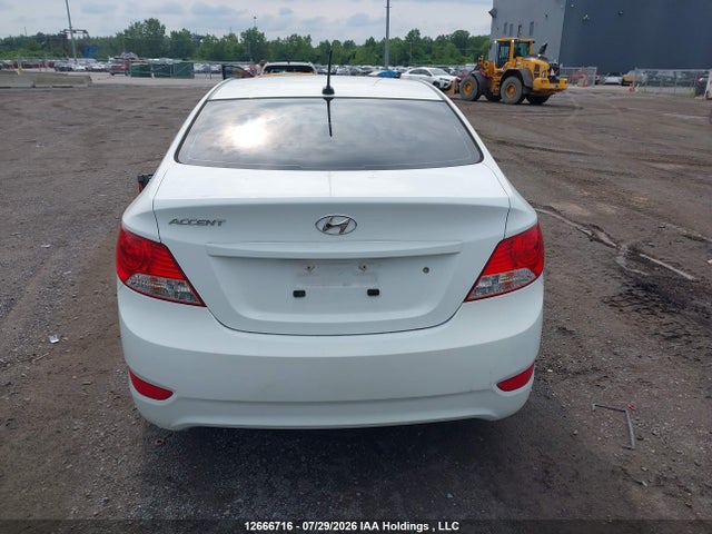 2014 Hyundai Accent Gl მანქანა იყიდება აუქციონზე, vin: KMHCT4AE6EU612432, აუქციონის ნომერი: 12666716
