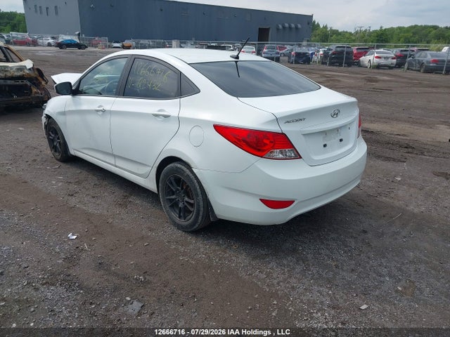 2014 Hyundai Accent Gl მანქანა იყიდება აუქციონზე, vin: KMHCT4AE6EU612432, აუქციონის ნომერი: 12666716