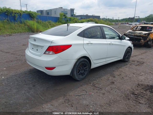 2014 Hyundai Accent Gl მანქანა იყიდება აუქციონზე, vin: KMHCT4AE6EU612432, აუქციონის ნომერი: 12666716