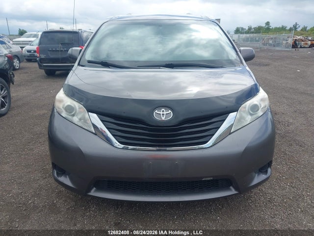 Toyota Sienna Le 7 Passenger 2014 5TDJK3DC9ES088961 Image 12