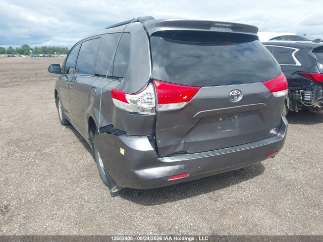 Toyota Sienna Le 7 Passenger 2014 5TDJK3DC9ES088961 Image 3