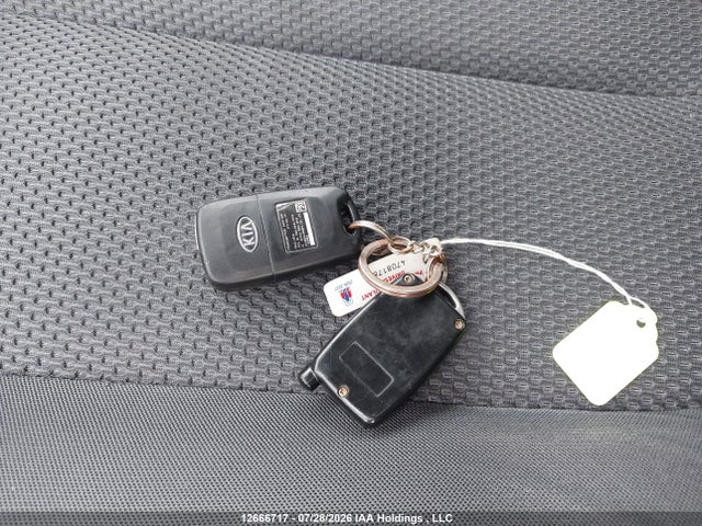 2012 Kia Rondo Ex/ex-premium მანქანა იყიდება აუქციონზე, vin: KNAHH8A86C7412575, აუქციონის ნომერი: 12666717