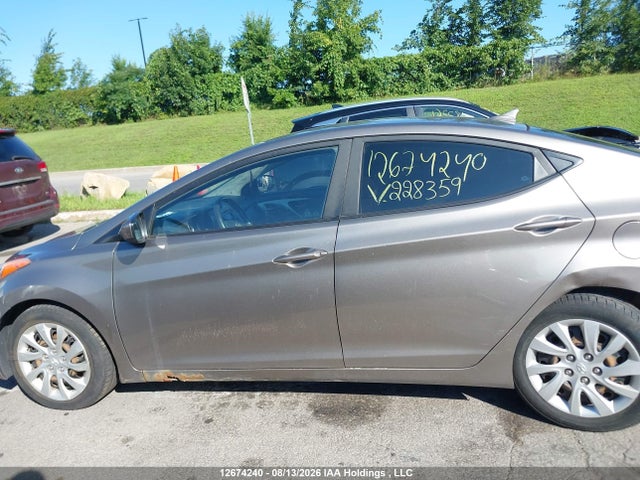 2013 Hyundai Elantra Gl მანქანა იყიდება აუქციონზე, vin: 5NPDH4AE4DH228359, აუქციონის ნომერი: 12674240
