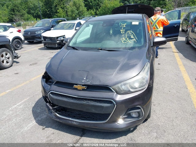 2016 Chevrolet Spark 2lt მანქანა იყიდება აუქციონზე, vin: KL8CF6SA1GC580929, აუქციონის ნომერი: 12674267