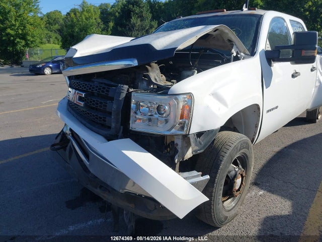 Продаж на аукціоні авто 2011 Gmc Sierra 3500hd Sle, vin: 1GT423C80BF220852, номер лоту: 12674369