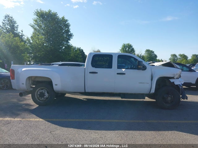 Продаж на аукціоні авто 2011 Gmc Sierra 3500hd Sle, vin: 1GT423C80BF220852, номер лоту: 12674369
