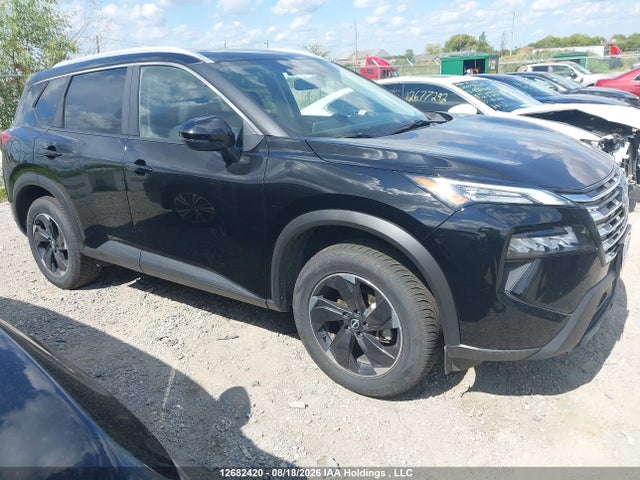 JN8BT3BB0SW158830 Nissan Rogue Sv/rock Creek